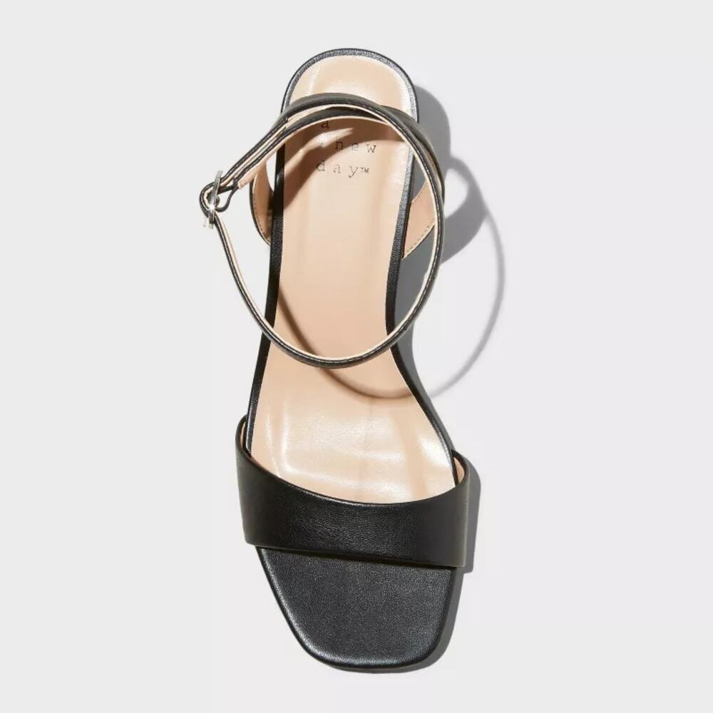 Shannon Heels with Memory Foam Insole Ankle Strap Sandals Block Heel Black 7 W - Picture 3 of 4